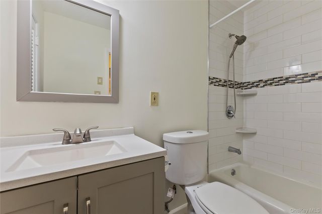 8 N James Street G, Peekskill, NY 10566