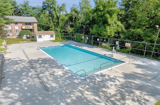 8 N James Street G, Peekskill, NY 10566