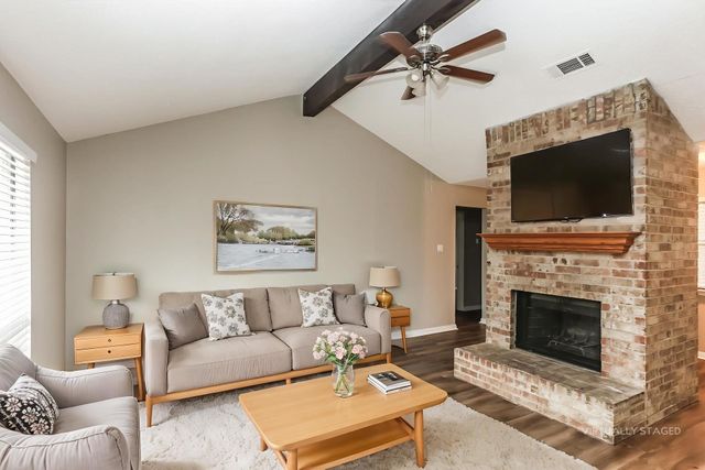 231 Myrtle Drive, Arlington, TX 76018