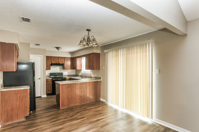 231 Myrtle Drive, Arlington, TX 76018