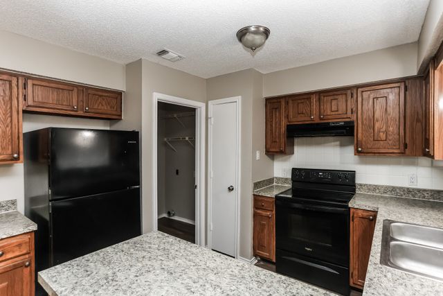 231 Myrtle Drive, Arlington, TX 76018