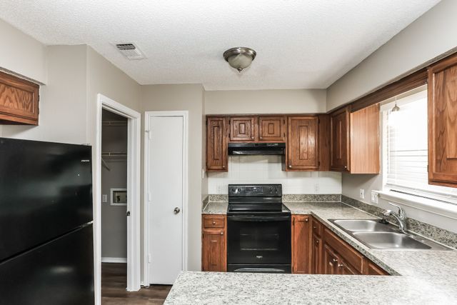 231 Myrtle Drive, Arlington, TX 76018