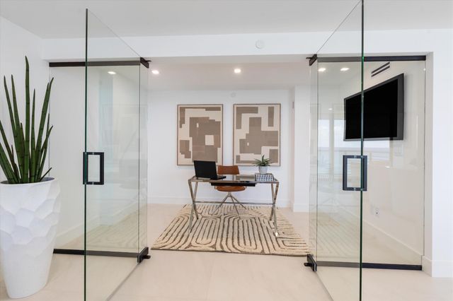 250 S. Ocean Blvd. 3e & 3f, Boca Raton, FL 33432