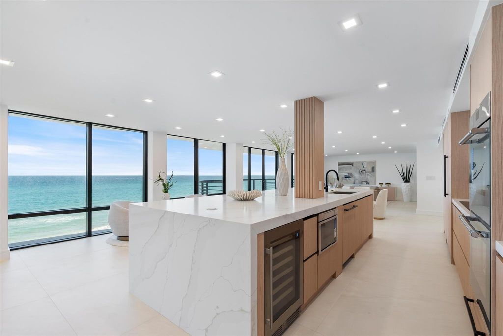 250 S. Ocean Blvd. 3e & 3f, Boca Raton, FL 33432