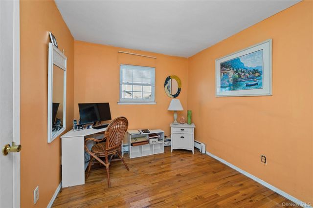 54 Acapulco Street, Atlantic Beach, NY 11509