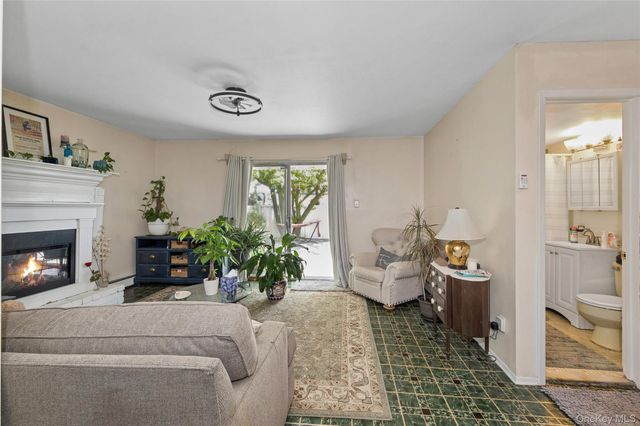 54 Acapulco Street, Atlantic Beach, NY 11509