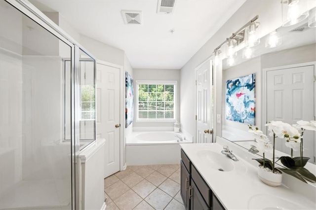 1764 Highlands View SE, Smyrna, GA 30082