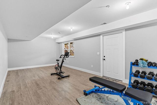 202 Oakwood Street, Holly Village, MI 48442