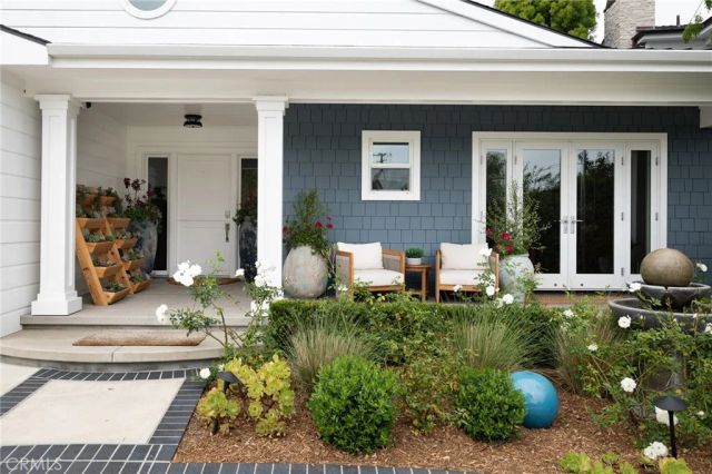 519 Signal Road, Newport Beach, CA 92663
