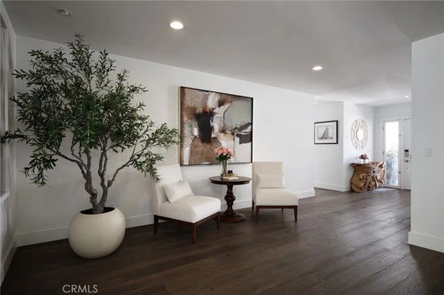 519 Signal Road, Newport Beach, CA 92663