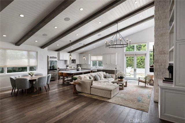 519 Signal Road, Newport Beach, CA 92663