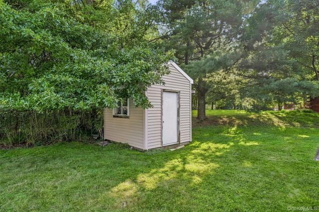 21 Midway Drive, Monroe, NY 10950