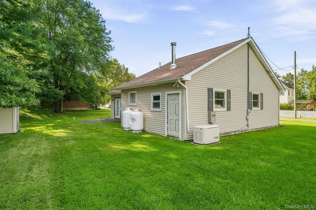 21 Midway Drive, Monroe, NY 10950
