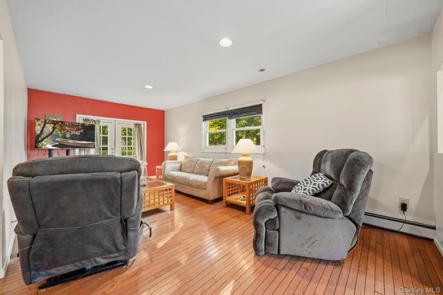21 Midway Drive, Monroe, NY 10950