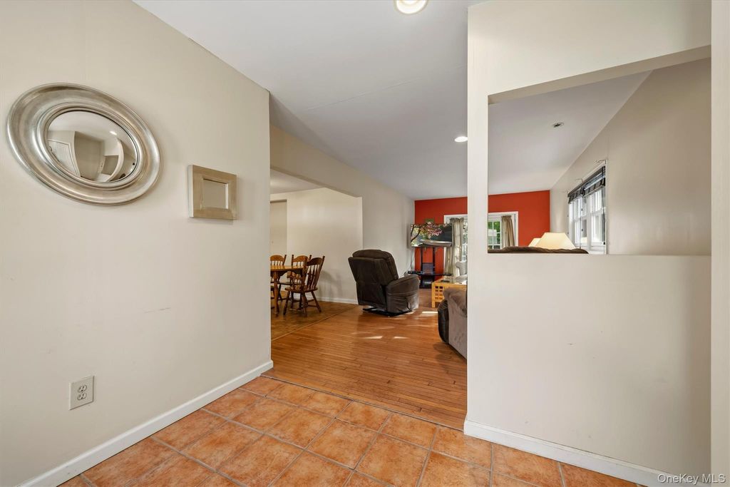 21 Midway Drive, Monroe, NY 10950 — photo 4
