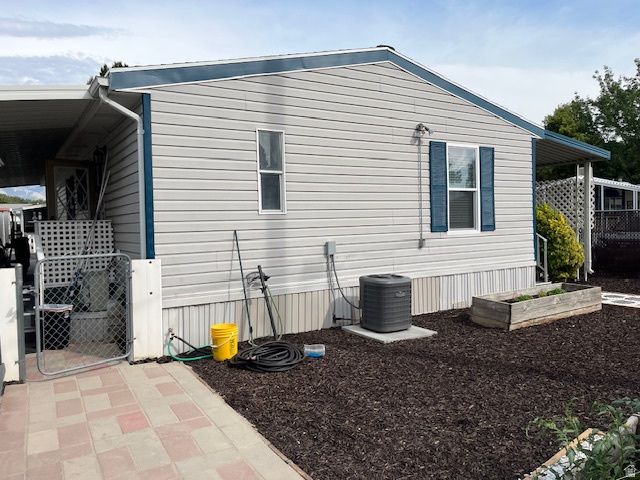 4636 CARMELLIA DR, Salt Lake City, UT 84123