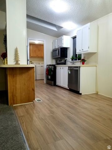 4636 CARMELLIA DR, Salt Lake City, UT 84123