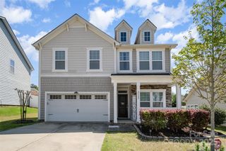 2220 Atwell Glen Lane, Pineville, NC 28134