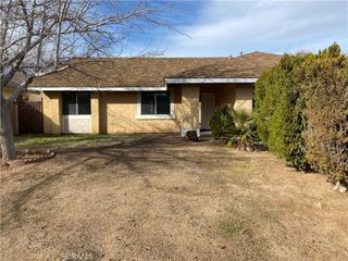 2823 E Avenue R13, Palmdale, CA 93550