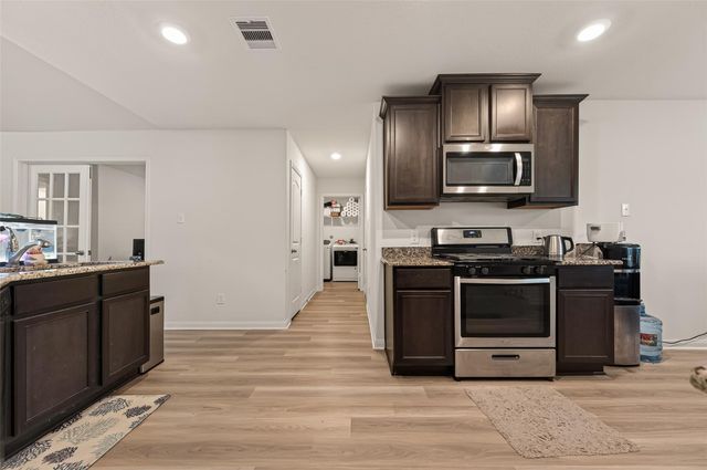 23005 Shakespeare Drive, Magnolia, TX 77355