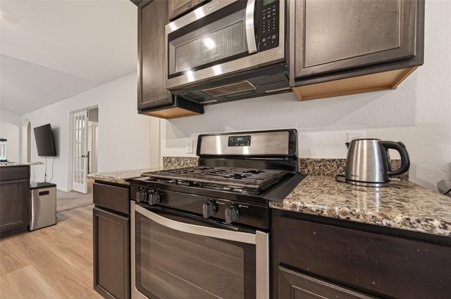 23005 Shakespeare Drive, Magnolia, TX 77355