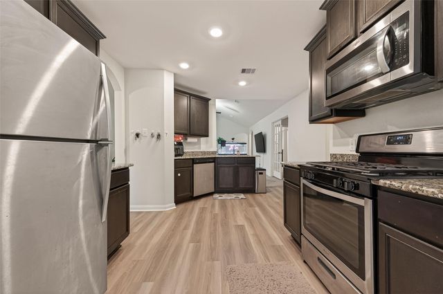 23005 Shakespeare Drive, Magnolia, TX 77355