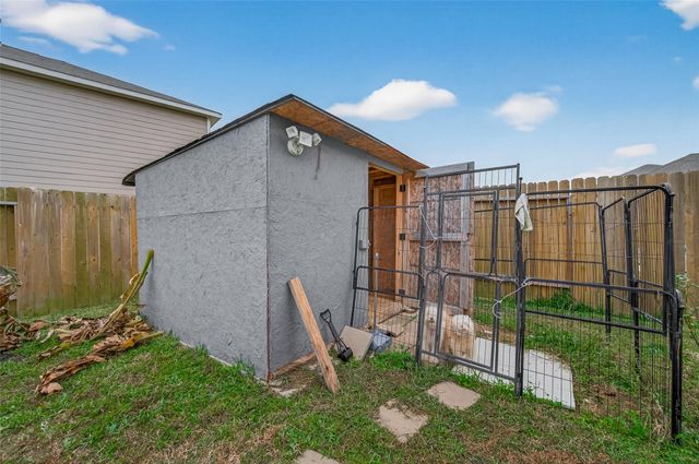 23005 Shakespeare Drive, Magnolia, TX 77355