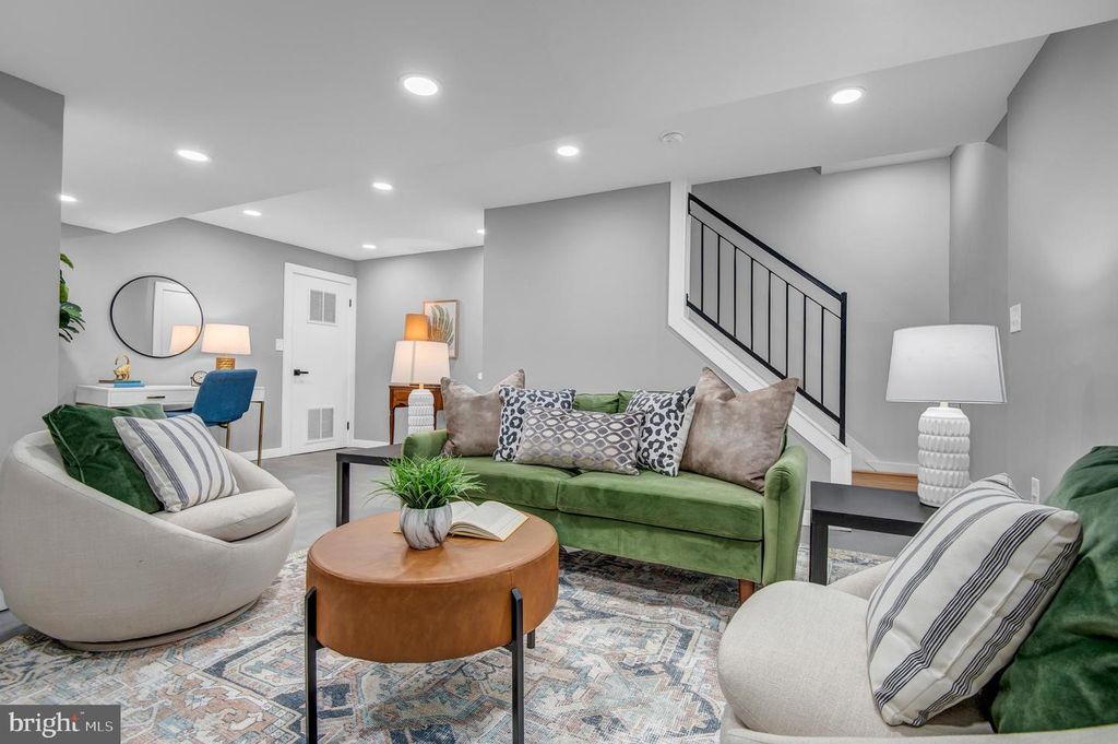 Image 23 of property listing at 1410 MASON ST, Baltimore, MD 21217