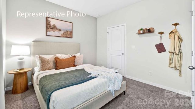 580 Dazzle Loop, Newton, NC 28568