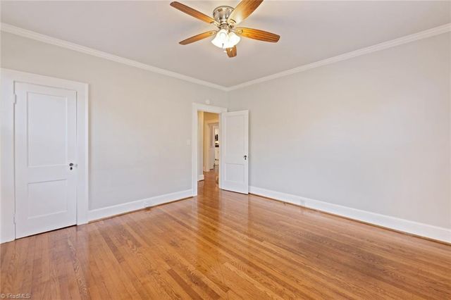 1015 S Hawthorne Road, Winston-salem, NC 27103