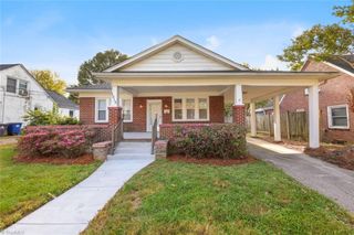 1015 S Hawthorne Road, Winston-salem, NC 27103