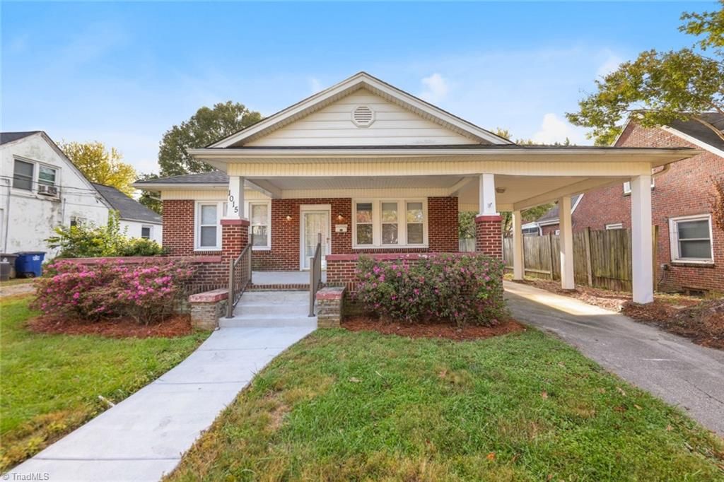 1015 S Hawthorne Road, Winston-salem, NC 27103
