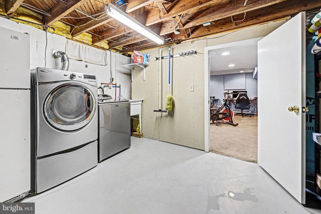 251 MAPLE AVE, Hershey, PA 17033