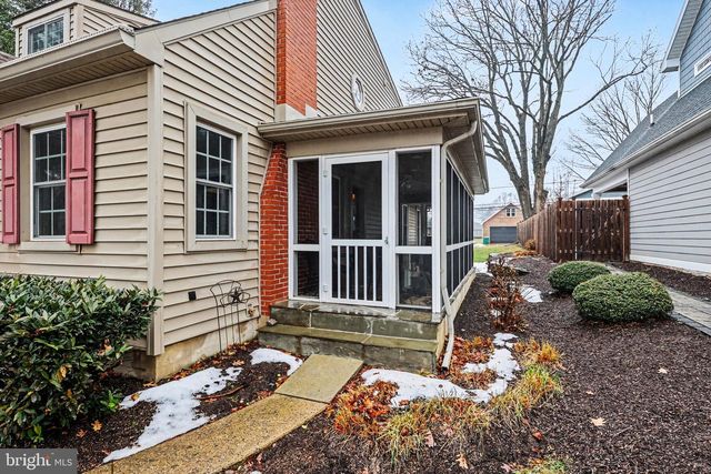 251 MAPLE AVE, Hershey, PA 17033