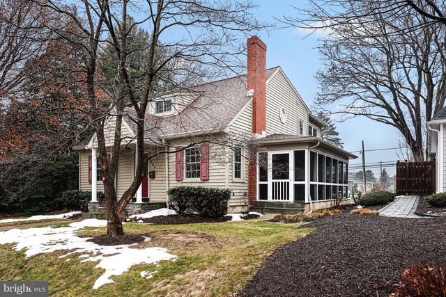 251 MAPLE AVE, Hershey, PA 17033