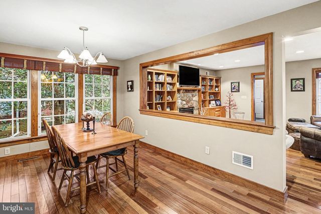 251 MAPLE AVE, Hershey, PA 17033