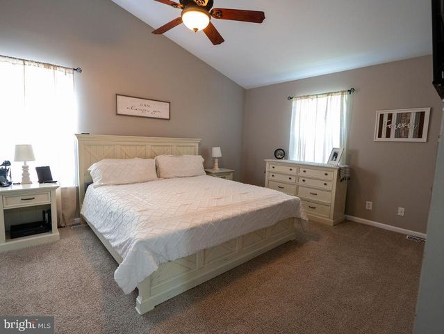 1211 JOANN DR, Millville, NJ 08332