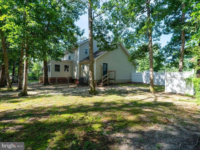 1211 JOANN DR, Millville, NJ 08332
