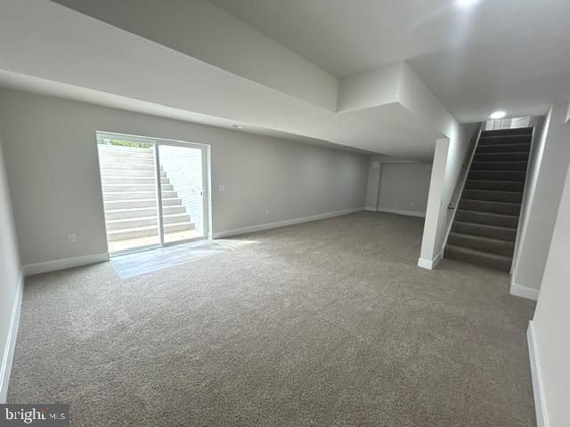 31 BLUE STONE DR, Fredericksburg, VA 22405