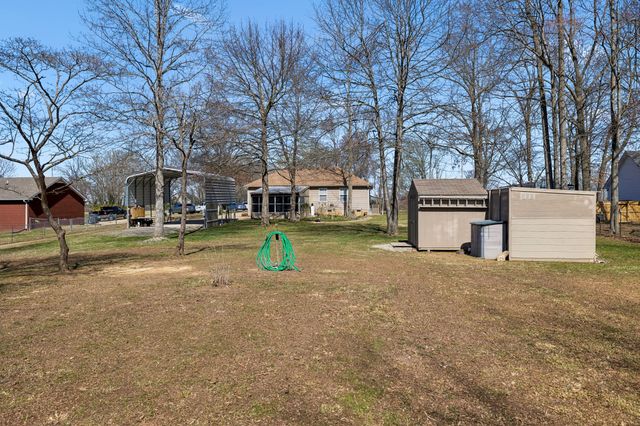 112 Switchboard Rd, Portland, TN 37148