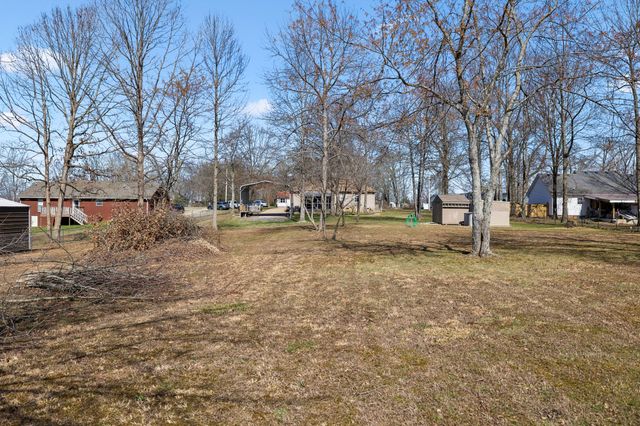 112 Switchboard Rd, Portland, TN 37148