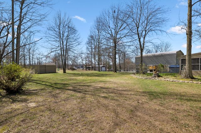 112 Switchboard Rd, Portland, TN 37148