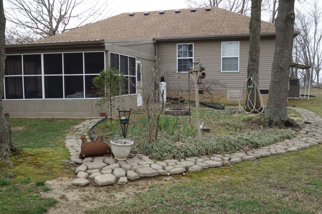 112 Switchboard Rd, Portland, TN 37148