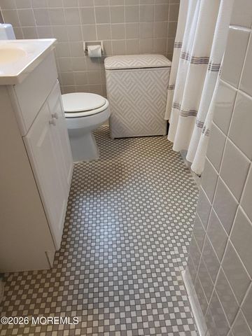 152 Manor Drive 1408, Red Bank, NJ 07701