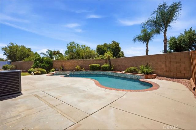 39992 Milos Court, Murrieta, CA 92563