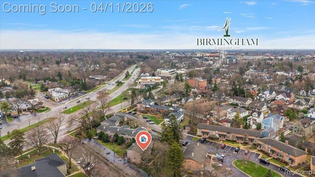 1077 N Old Woodward Avenue, Birmingham, MI 48009
