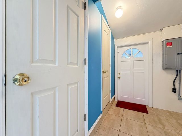 6430 83RD AVENUE N, Pinellas Park, FL 33781