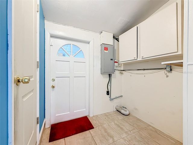 6430 83RD AVENUE N, Pinellas Park, FL 33781