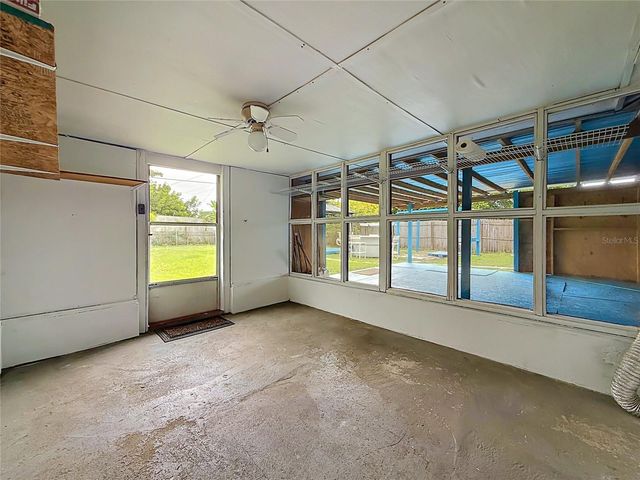 6430 83RD AVENUE N, Pinellas Park, FL 33781