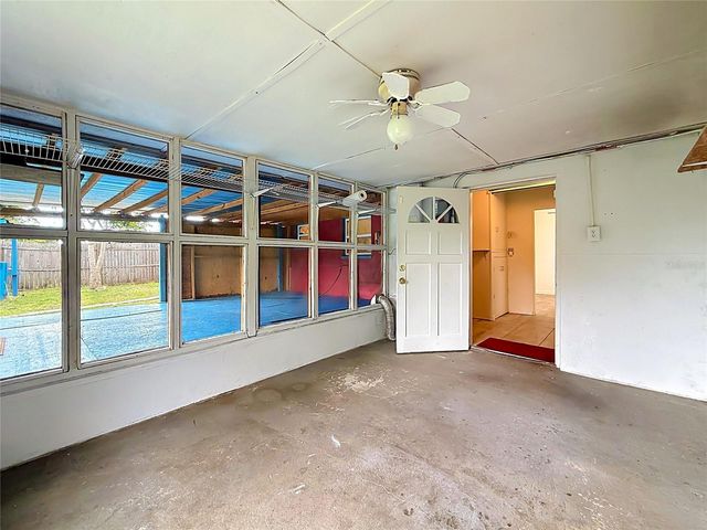 6430 83RD AVENUE N, Pinellas Park, FL 33781